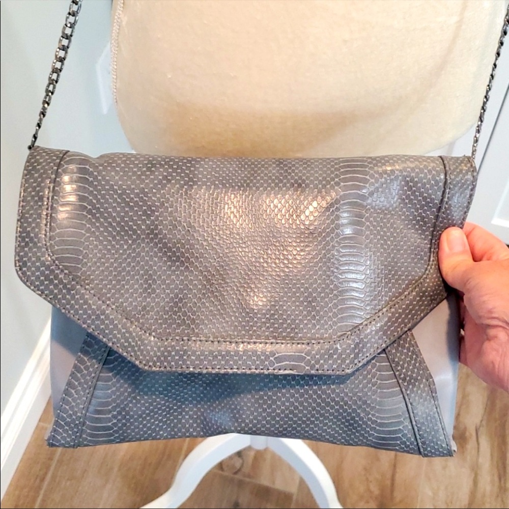 NWOT Limited Edition Gray Snakeskin Crossbody Purse with Chain Handle